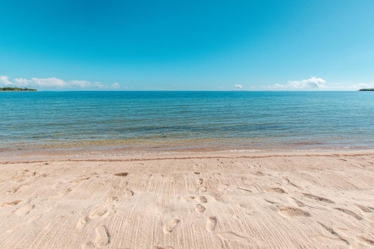 Miramar Suites Placencia Экстерьер фото