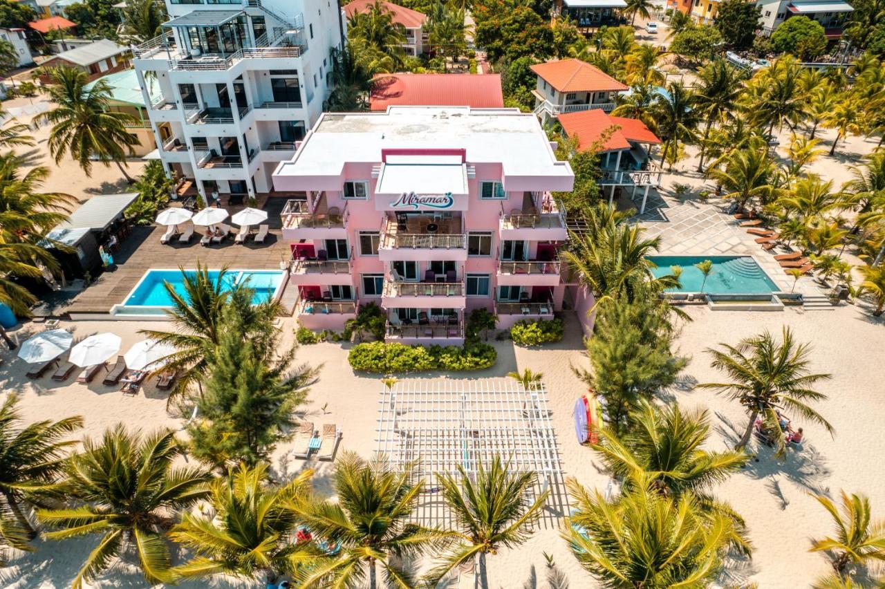 Miramar Suites Placencia Экстерьер фото