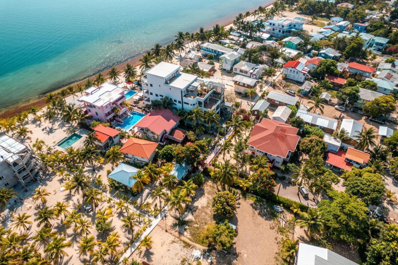 Miramar Suites Placencia Экстерьер фото