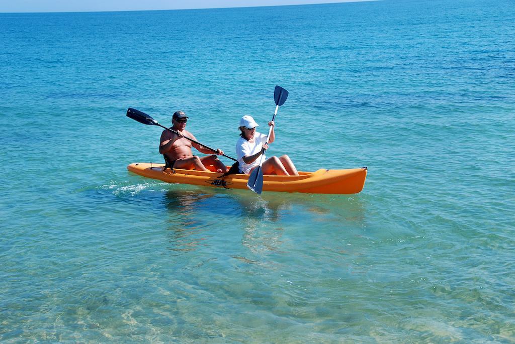 Miramar Suites Placencia Экстерьер фото